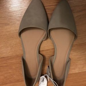 Old Navy D’orsay Flats size6 Brand New
